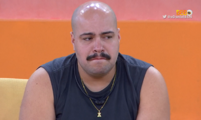 Tiago bravanel chora ao ser vetado